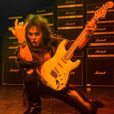 Ингви Мальмстин обрушился с критикой на вокалистов