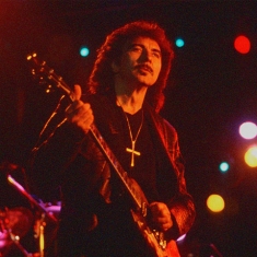 Вышла первая серия фильма "Тони Айомми: Крёстный отец хэви-метала"