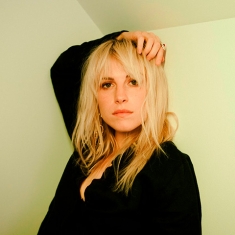 Хейли Уильямс из Paramore поделилась песней своего деда