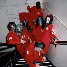 Gucci запустили рекламу с музыкой Slipknot