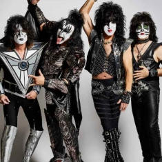 Почему Kiss больше никогда не может выступать без разрешения