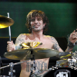 Томми Ли впервые после перелома рёбер отыграл полное шоу Motley Crue