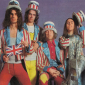 Slade выпустили новый клип на песню Give Us A Goal к чемпионату мира по футболу