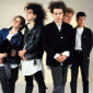 The Cure представили пару новых песен