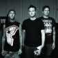 Лирическая версия песни All The Small Things группы Blink-182 стала хитом на британском телевидении