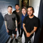 Fall Out Boy рассылает фанатам открытки