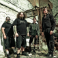Вокалист Napalm Death выступает со сломанной лодыжкой