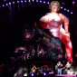 В Интернете впервые опубликовали фото главной героини песни AC/DC "Whole Lotta Rosie"