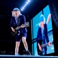 На AC/DC поступили жалобы